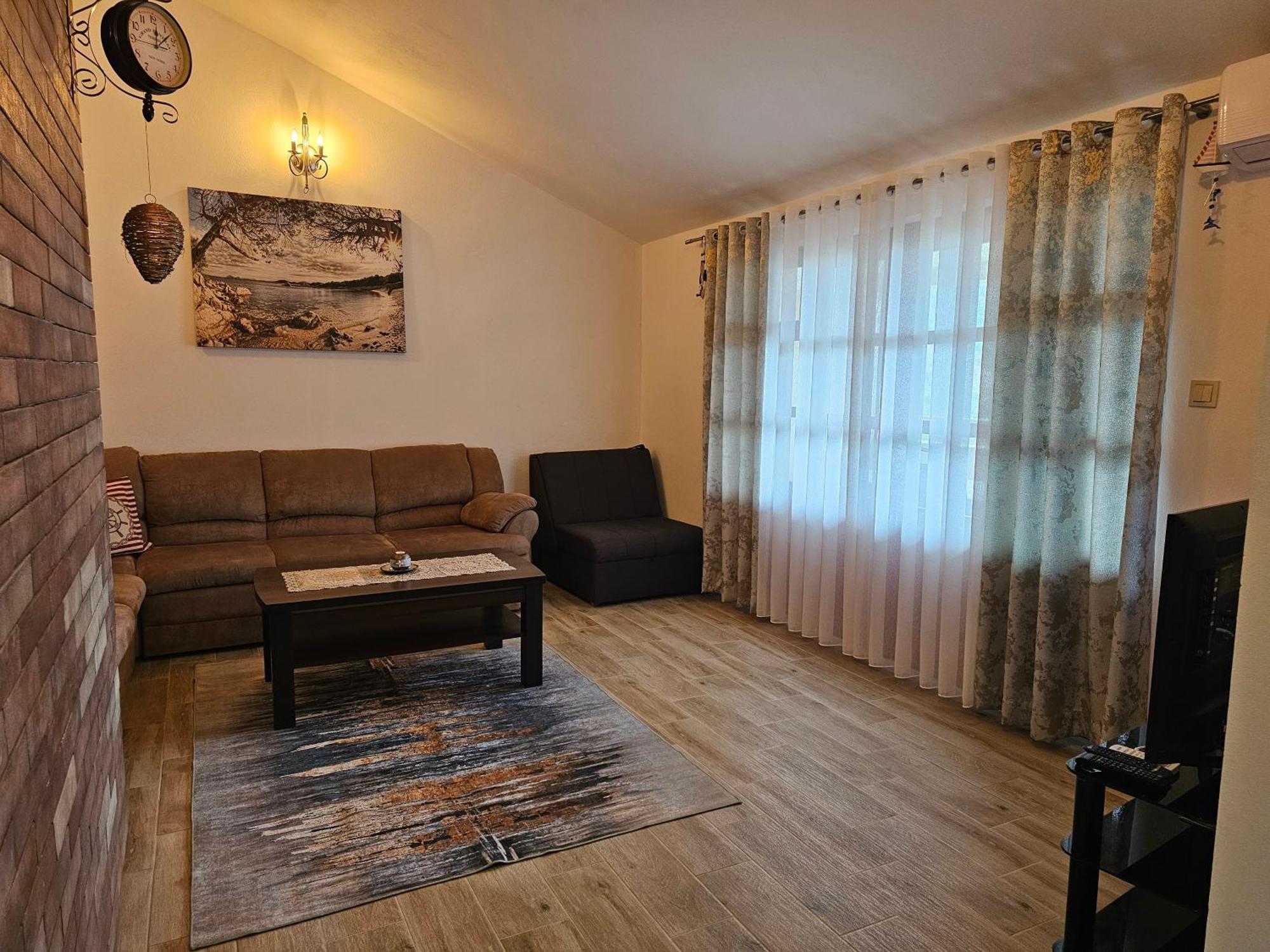 Apartments Nadja Kotor Exterior photo