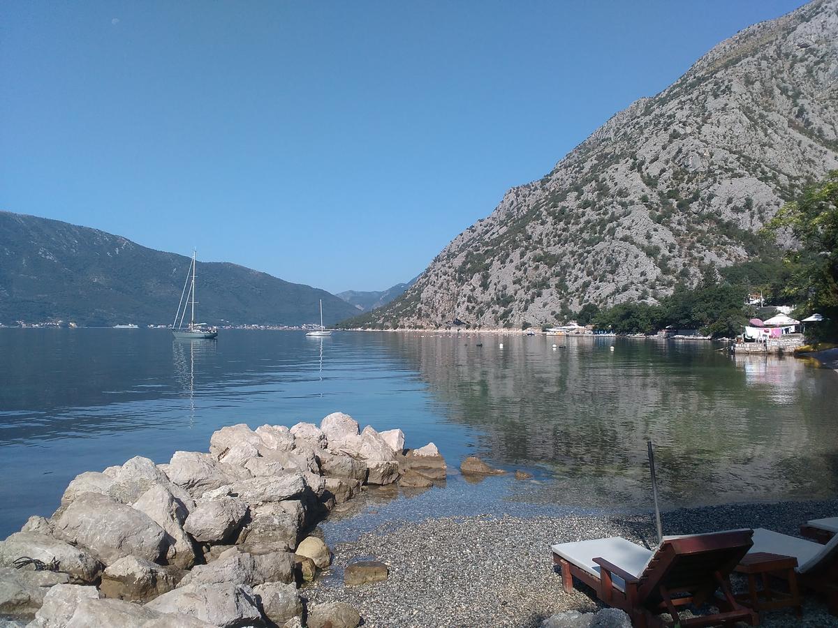 Apartments Nadja Kotor Exterior photo