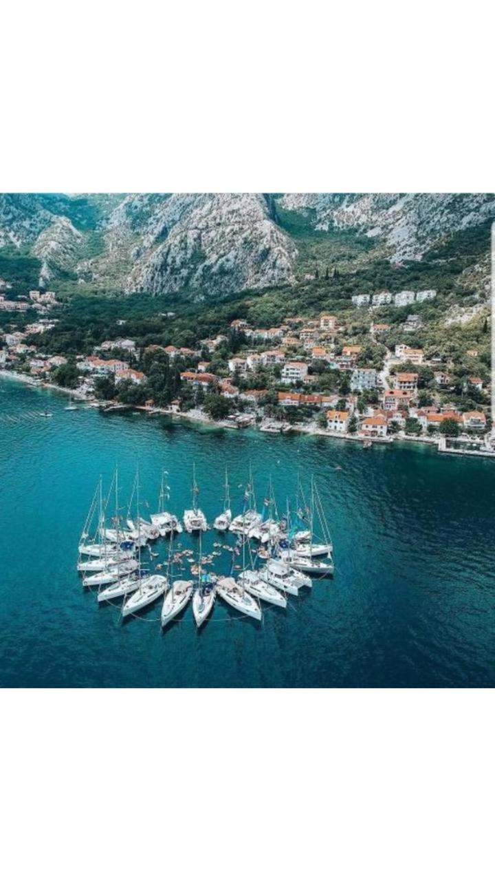 Apartments Nadja Kotor Exterior photo